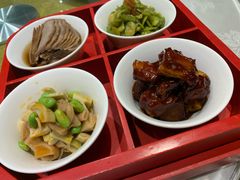 -品悦酒店(三林古镇店)
