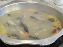 -光头药膳鸡(莱茵小镇店)