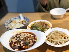 -龙抄手食府(浣花北路店)