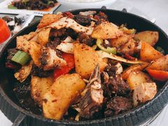 -撒拉人家.酸菜牦牛肉火锅