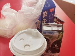 -全家便利店(江湾镇站店)