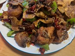 -美顺香食府鱼头老店(雪野湖店)