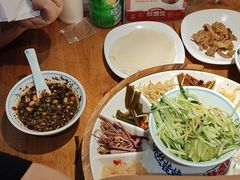 -怪噜范·老贵阳街头名小吃(鸿通城店)