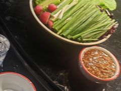 -鱼窝棚柴火铁锅炖(富山屯店)