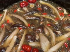 -蘑界·野生菌火锅(深业上城店)