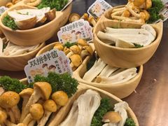 -楠小云·云南鲜菌·鲜牛自助火锅(九眼桥店)