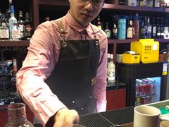 -M4·酒吧·威士忌·咖啡