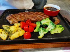 -必胜客(绿地新都会店)