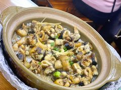 黄鳝煲仔饭-崖口煲仔饭