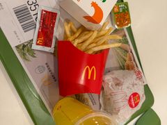 -麦当劳(国家体育场南路店)