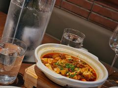 -肆海小川菜酒馆Wine Bistro (青年路店)