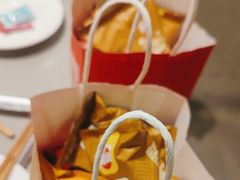 -海底捞火锅(漕宝路店)