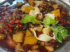 -晓彭肥肠鸡·泡椒鸡火锅(水木天地店)
