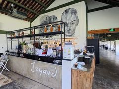 -喜洲吧·江畔老船厂·庭院餐厅(喜临院店)