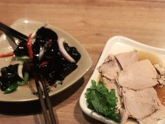 -亮亮面馆(经六路店)