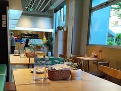 -龙治汉堡(中华城店)