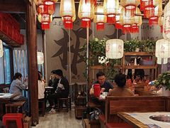 -热火朝天鲜切牛肉火锅(南强街巷店)