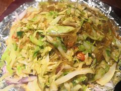 铁板粉丝包菜-小土豆北方菜馆(文慧园店)