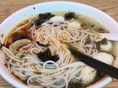 -老滕家过桥米线(金鱼胡同店)