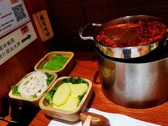 -独食火锅·半米屋台(直营总店)