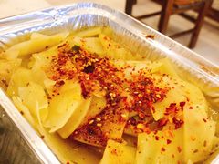 -老猎户炭火锅羊汤(万达店)