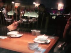 -新田360广场(上海华侨城店)