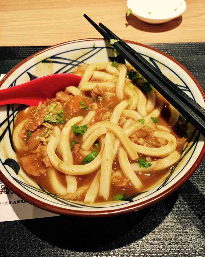 丸龟制面(徐汇星游城店)-"这家丸龟制面位于星游城地下美食小吃区,地.