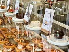 -VERIE BAKEHOUSE