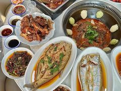 -丹水桥地锅鱼·翘嘴鲌·地方特色全鱼宴(丹江口大坝店)