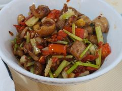 干锅肥肠-笨罗卜浏阳菜馆(太平街店)