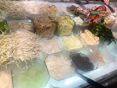 -成都你六姐·牛肉冒菜·麻辣香锅(长泰广场店)