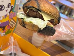 -美食小镇·观赏珍稀鸟类·长隆熊猫酒店