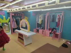 -LuckyStar幸运星家庭娱乐中心(东莞国贸店)