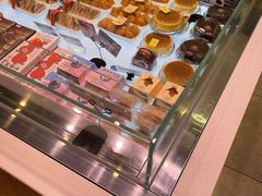 -巴黎贝甜(华堂新辰汇店)