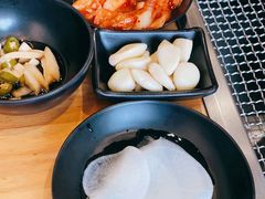 -肉甲韩国木炭烤肉(新壹街1店)