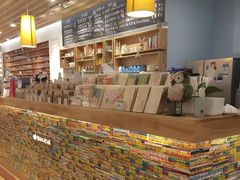 -猫的天空之城概念书店(印象城购物中心店)