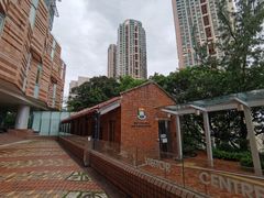 -香港大学