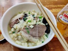 羊肉泡馍-刘信牛羊肉小炒泡馍(回民街店)