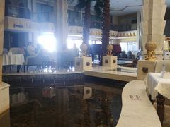 -碧中海汤泉汗蒸酒店