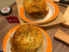-必胜客(新中纬店)