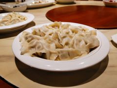 -红山红餐厅(宏源大厦店)