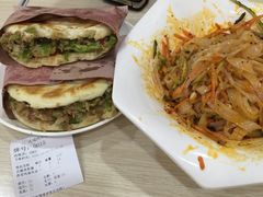 -古城腊汁肉夹馍(新华百货CCmall店)