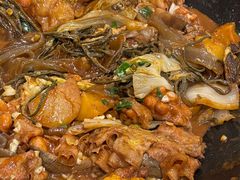 -小火炕铁锅炖鱼