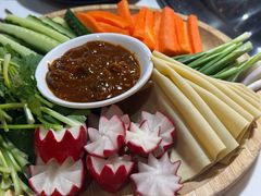 -哈尔滨烧烤·山河村铁锅炖(交大店)