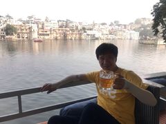 景观位-Lake Shore Hotel & Restaurant