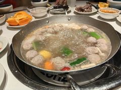 -左庭右院鲜牛肉火锅(金山万达店)