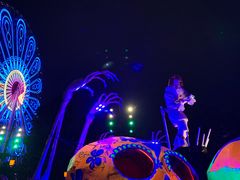 -七彩云南欢乐世界