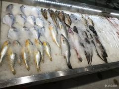 -石砰渔港·海鲜楼