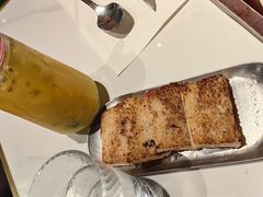 -静香HOUSE·全时段融合餐厅(七星欢乐颂店)