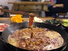 -苟味道老火锅(黄桷坪店)